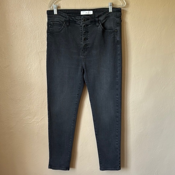 Kancan Oakley High-Rise Black Button-Fly Jeans - Picture 1 of 5